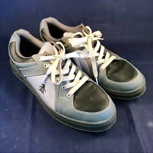 SOLD Penguin Mens Sneakers Leather 10.5 US Black